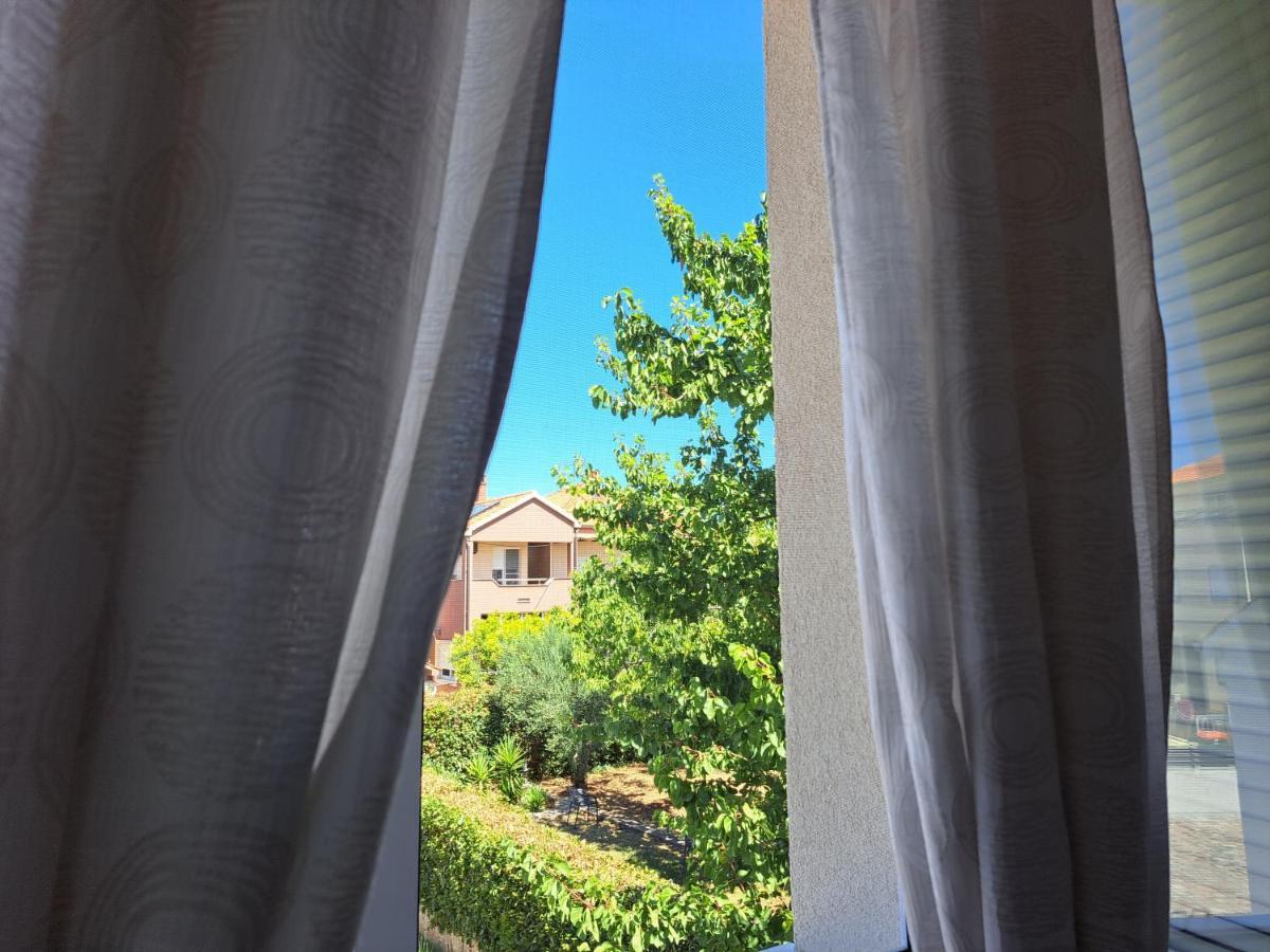 Guesthouse Emma Задар Екстериор снимка