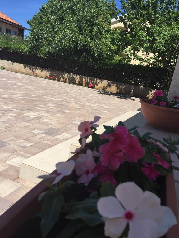 Guesthouse Emma Задар Екстериор снимка